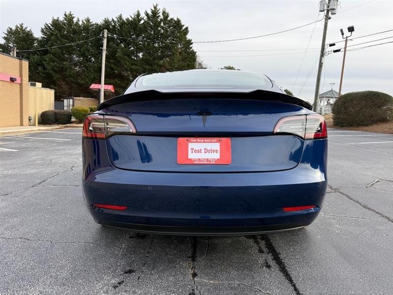 Tesla Model 3 Standard Range Plus 2022