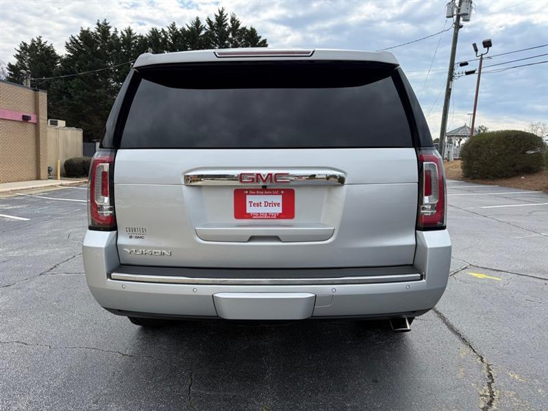 GMC Yukon Denali 4WD 2018