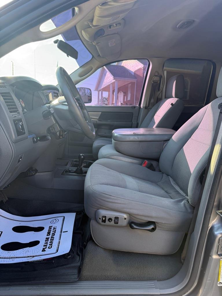 Dodge Ram 2500 ST Quad Cab 4WD 2007