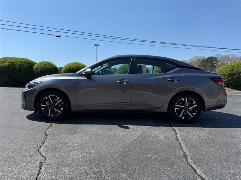 Nissan Sentra SV 2025