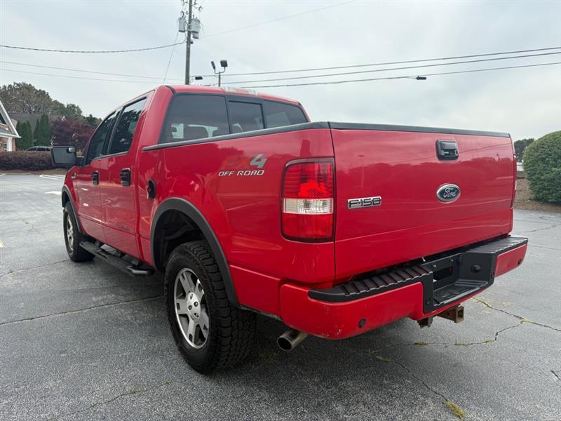 Ford F-150 XLT SuperCrew 4WD 2004
