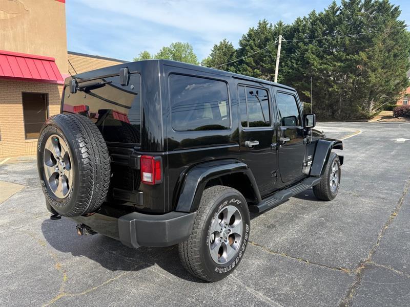 Jeep Wrangler Unlimited Sahara 4WD 2016