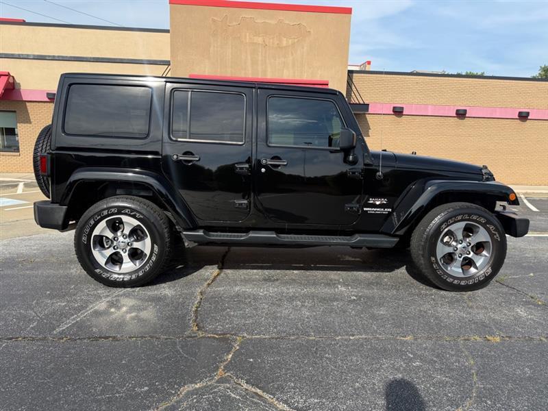 Jeep Wrangler Unlimited Sahara 4WD 2016