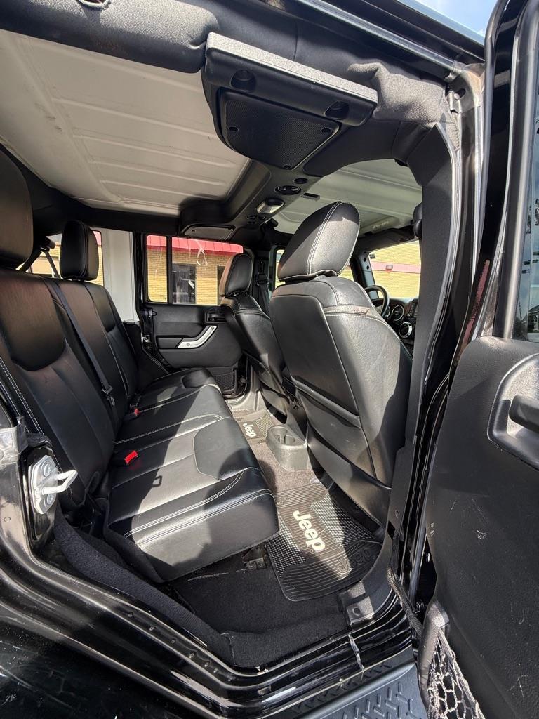 Jeep Wrangler Unlimited Sahara 4WD 2016