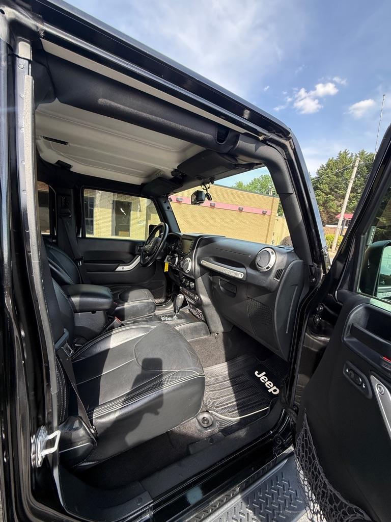 Jeep Wrangler Unlimited Sahara 4WD 2016