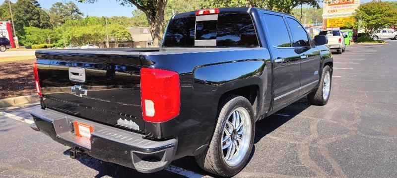 Chevrolet Silverado 1500 High Country Crew Cab Long Box 4WD 2018