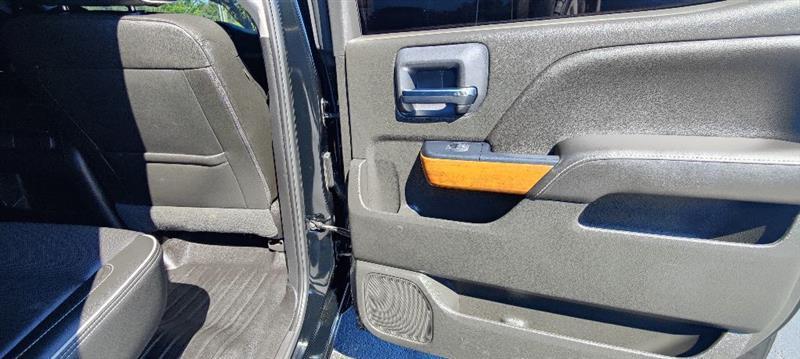 Chevrolet Silverado 1500 High Country Crew Cab Long Box 4WD 2018