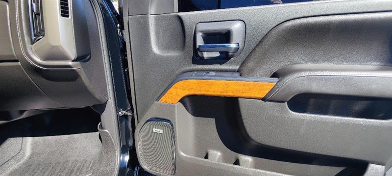 Chevrolet Silverado 1500 High Country Crew Cab Long Box 4WD 2018