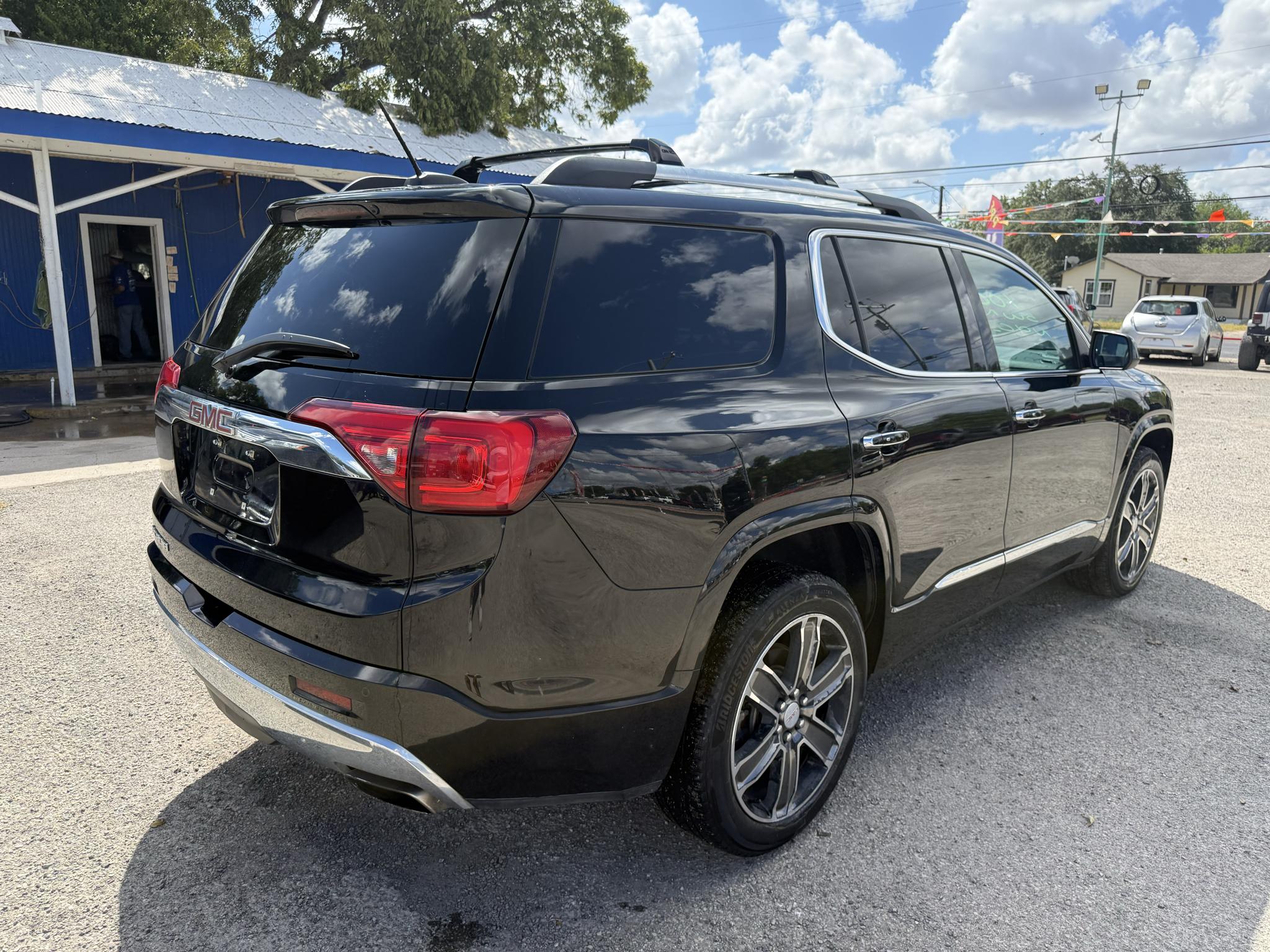GMC Acadia Denali 2017
