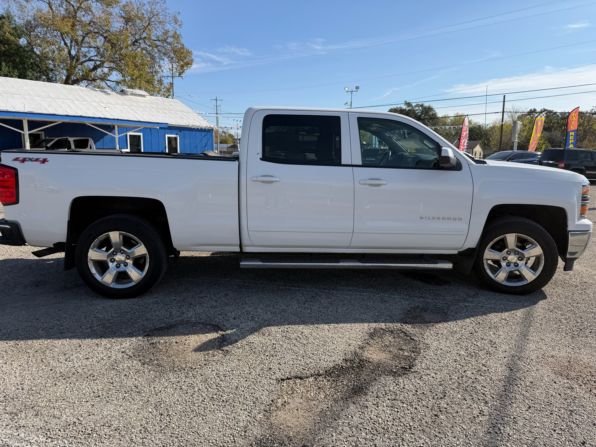 Chevrolet Silverado 1500 LT Crew Cab Long Box 4WD 2015