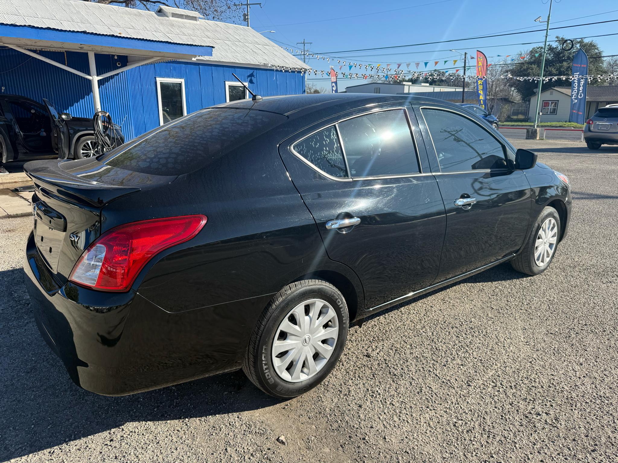 Nissan Versa 1.6 S 5M 2019