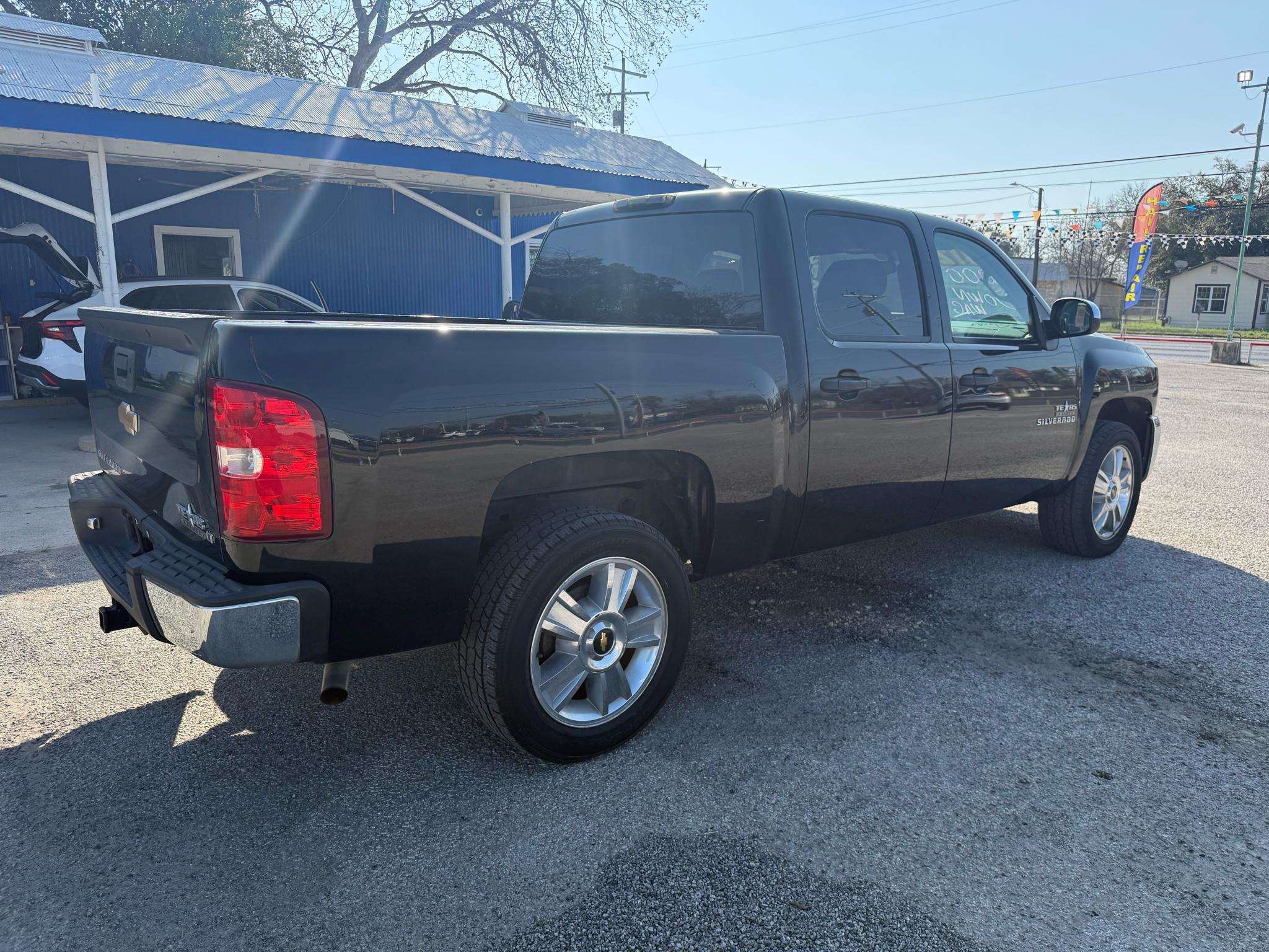 Chevrolet Silverado 1500 LT Crew Cab 2WD 2012
