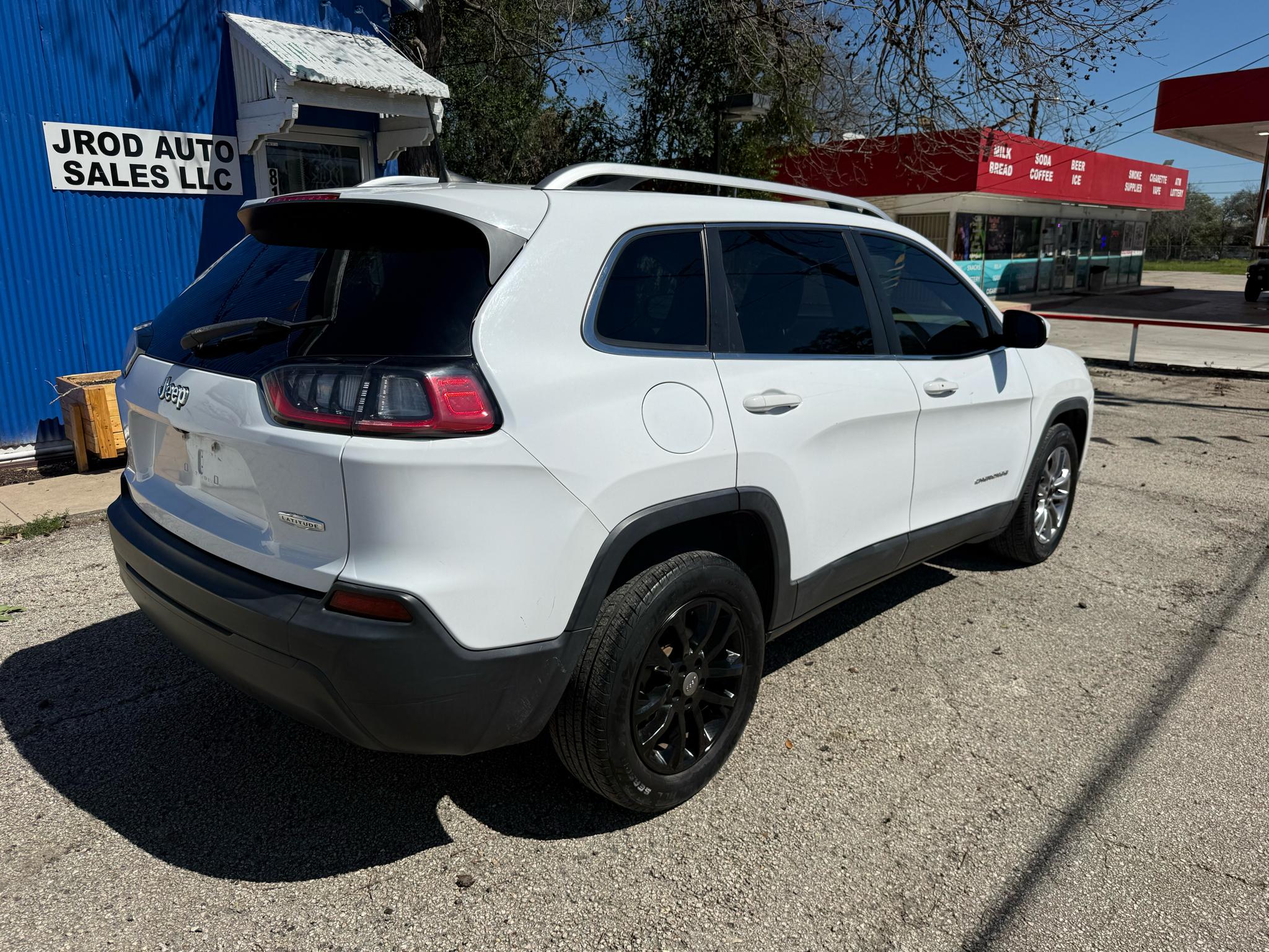 Jeep Cherokee Latitude Plus FWD 2019