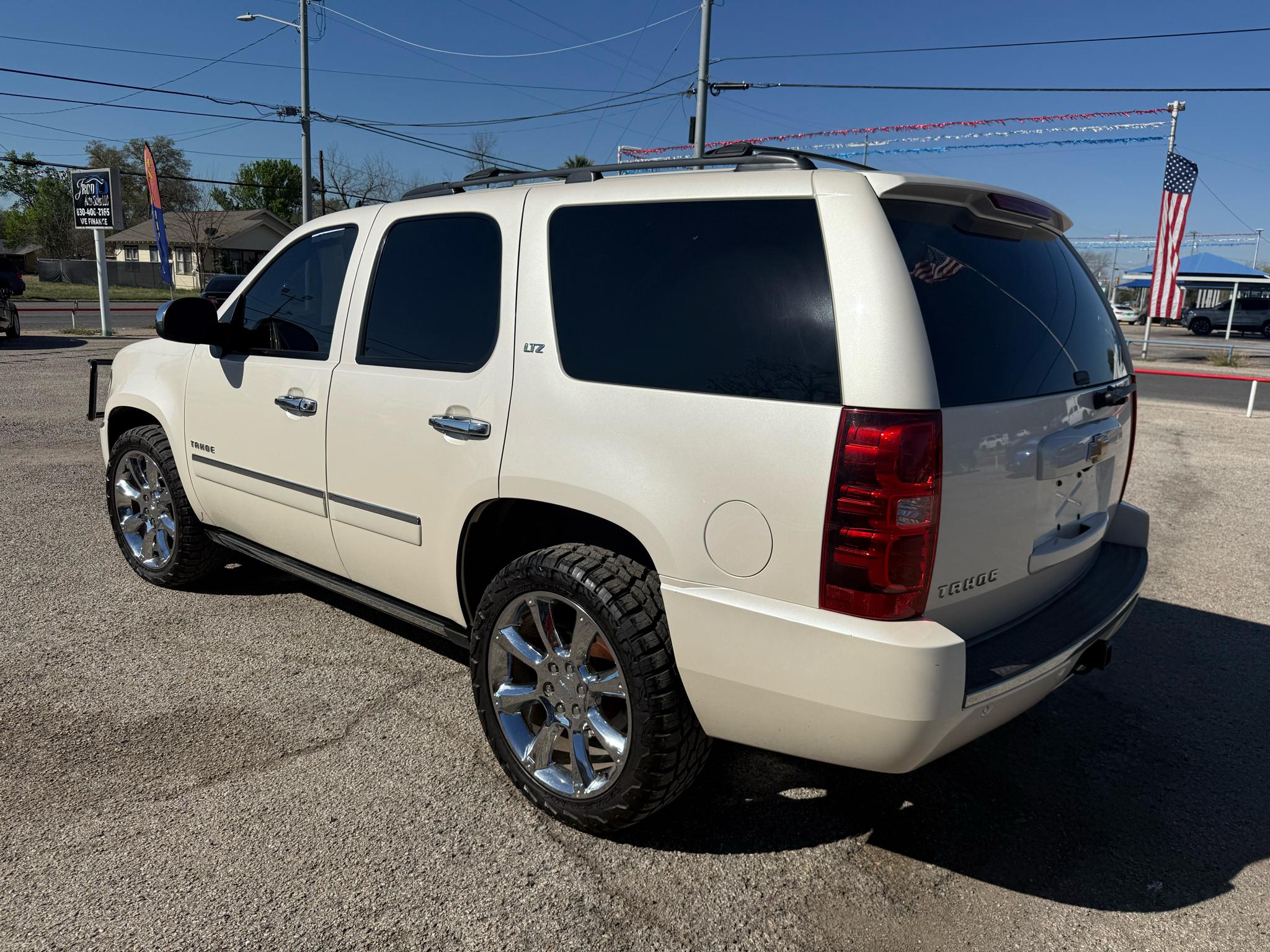 Chevrolet Tahoe LTZ 4WD 2013