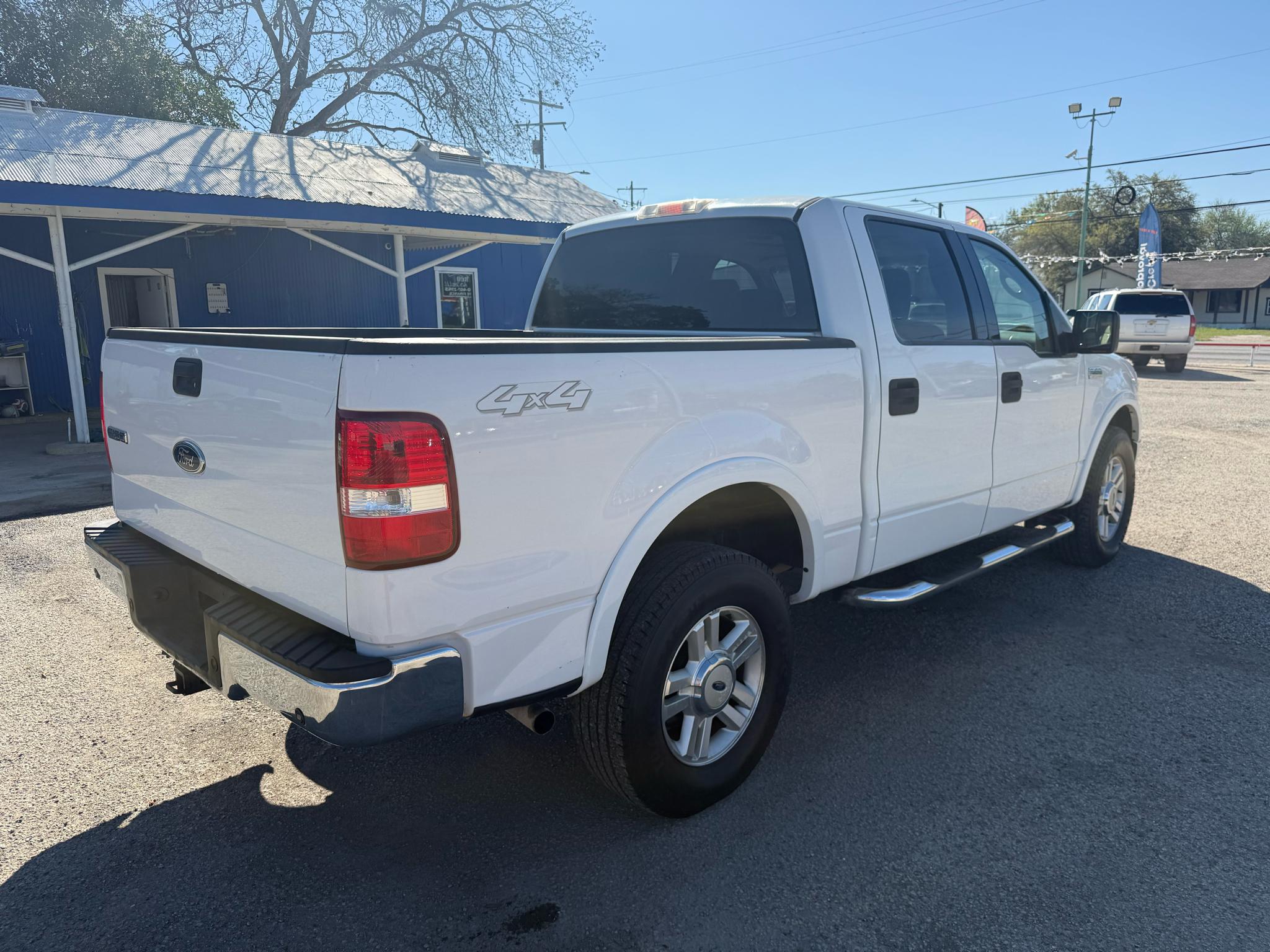 Ford F-150 Lariat SuperCrew 4WD 2004