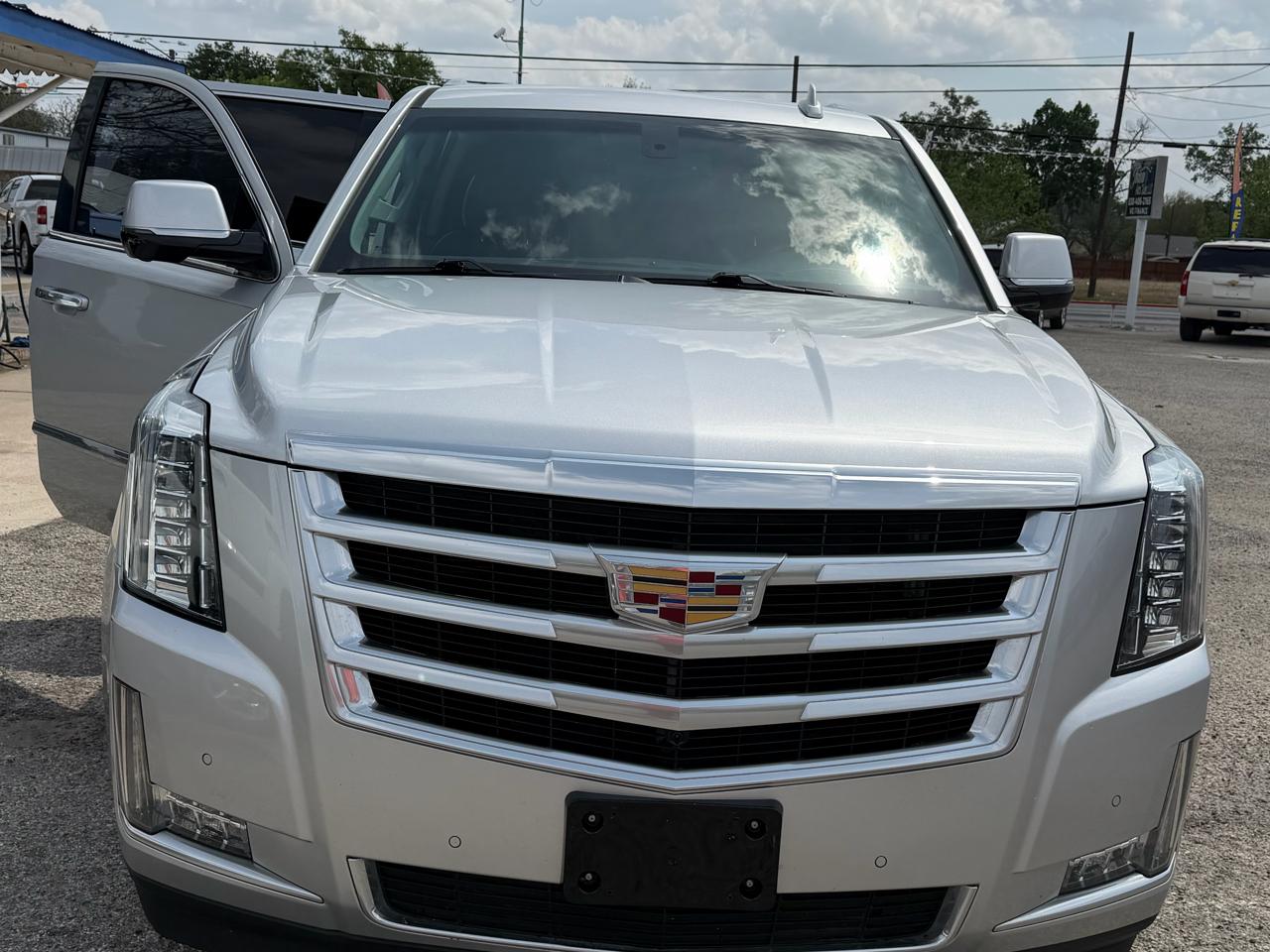 Cadillac Escalade Standard 2WD 2016