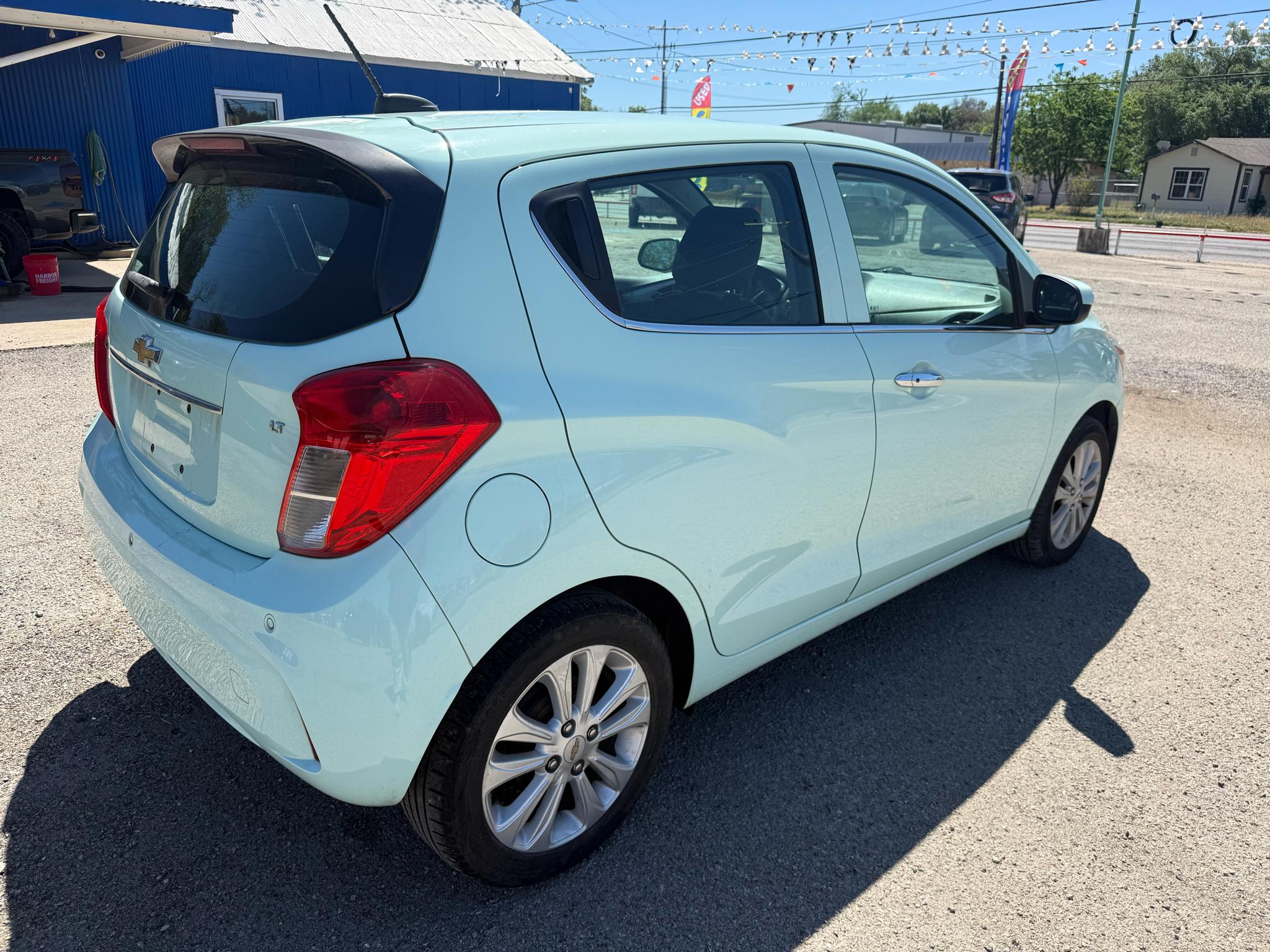 Chevrolet Spark 2LT CVT 2017