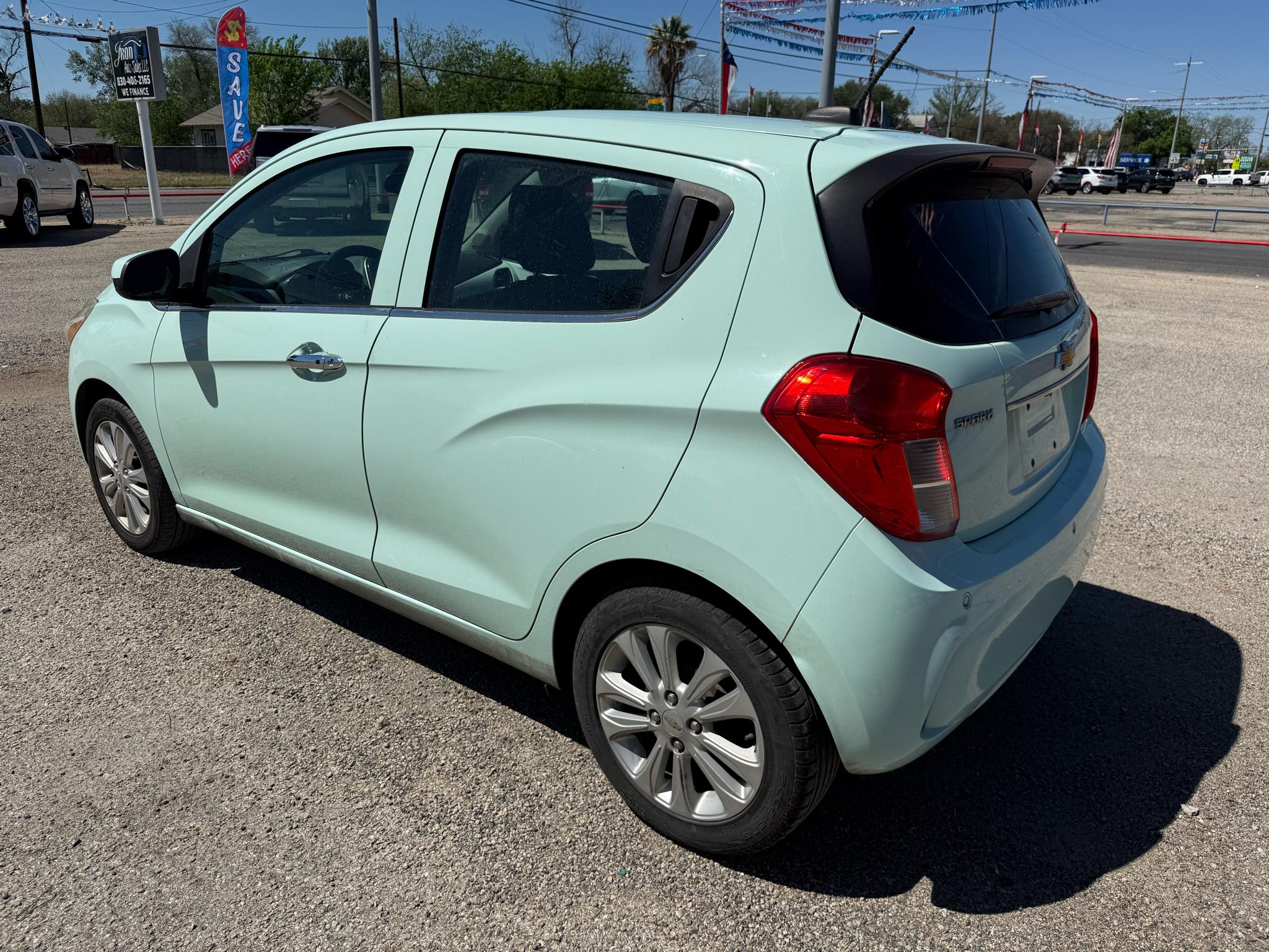 Chevrolet Spark 2LT CVT 2017