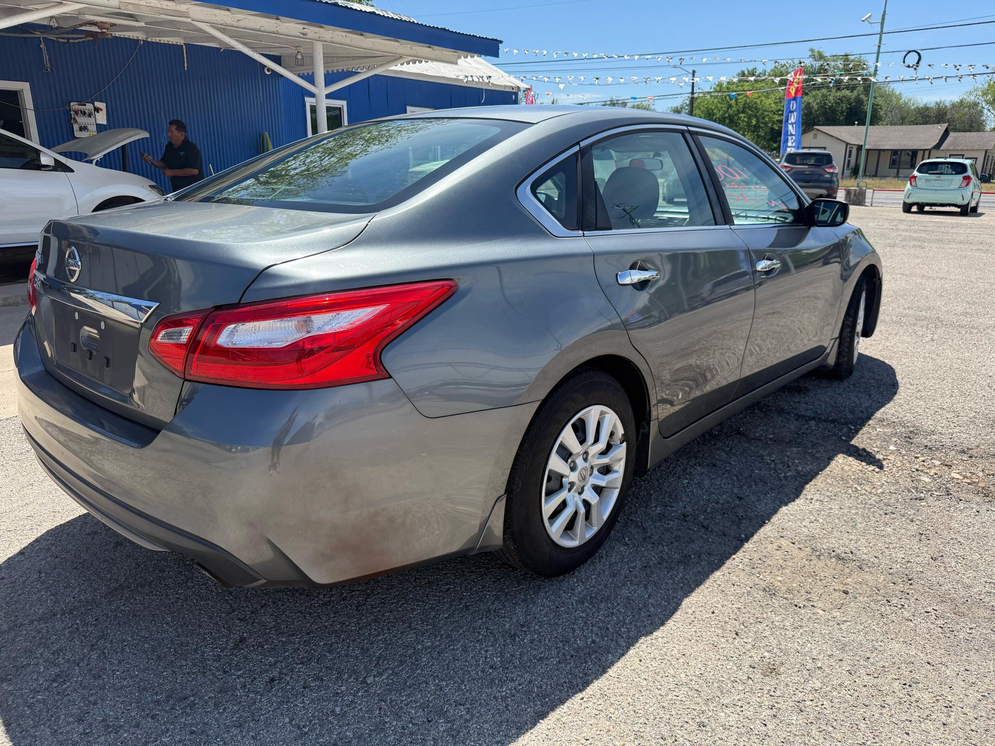 Nissan Altima 2.5 SR 2016