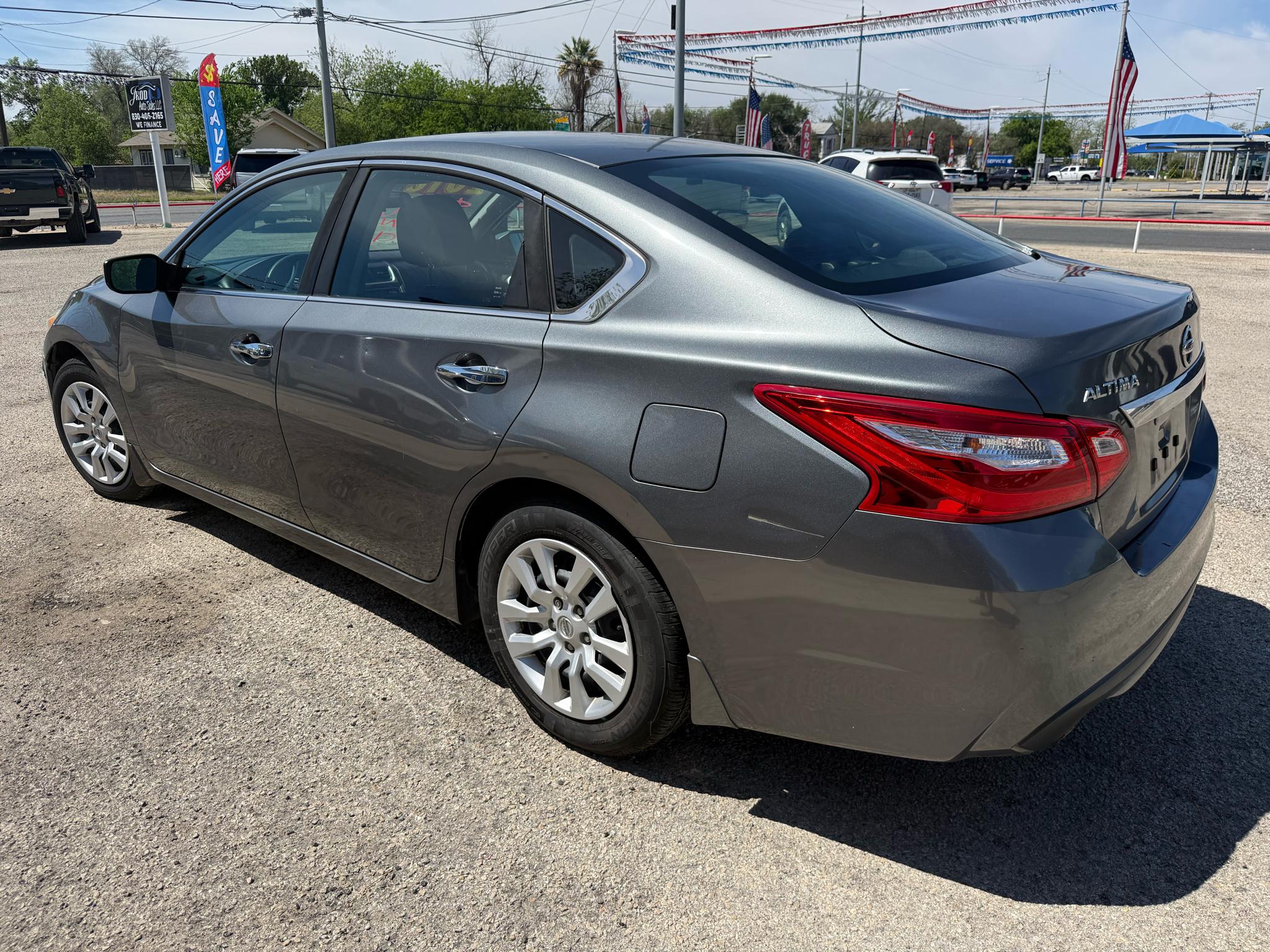 Nissan Altima 2.5 SR 2016
