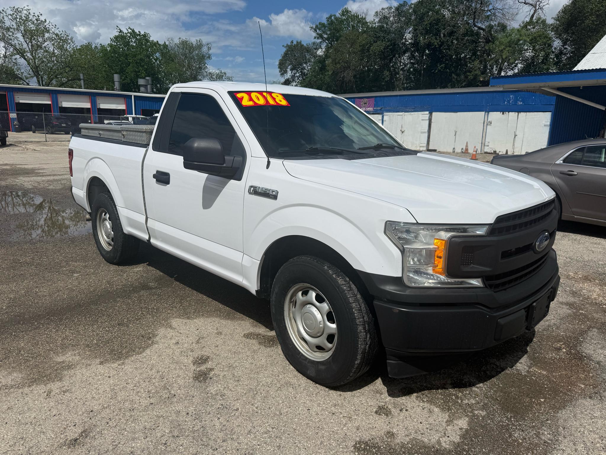 Ford F-150 XL 8-ft. Bed 2WD 2018