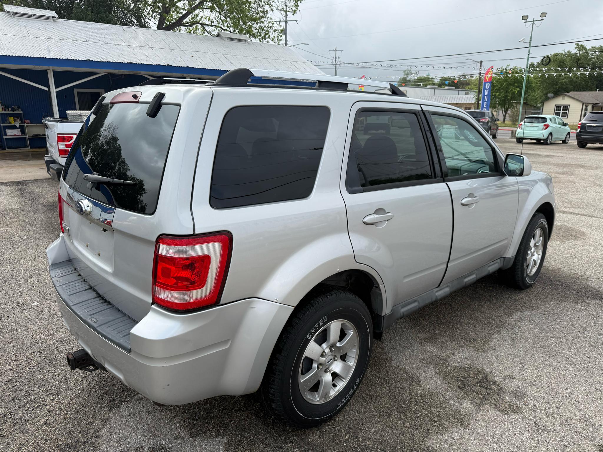 Ford Escape Limited FWD I4 2009