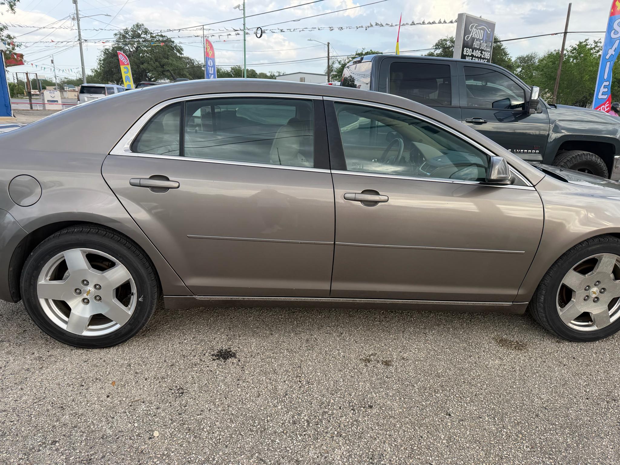 Chevrolet Malibu 2LT 2010