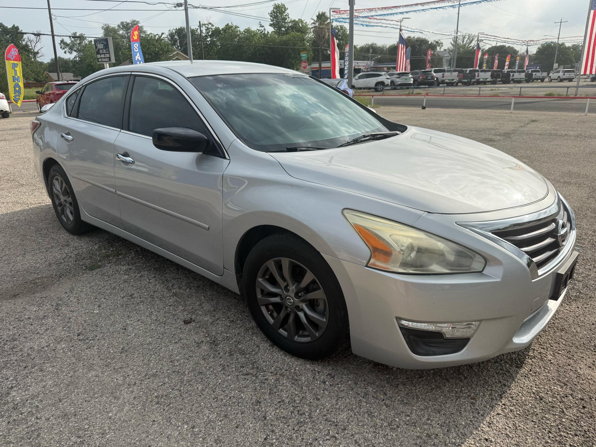 Nissan Altima 2.5 SV 2015