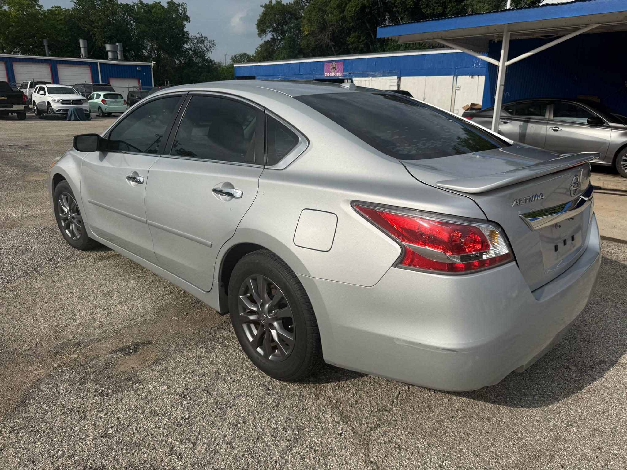 Nissan Altima 2.5 SV 2015