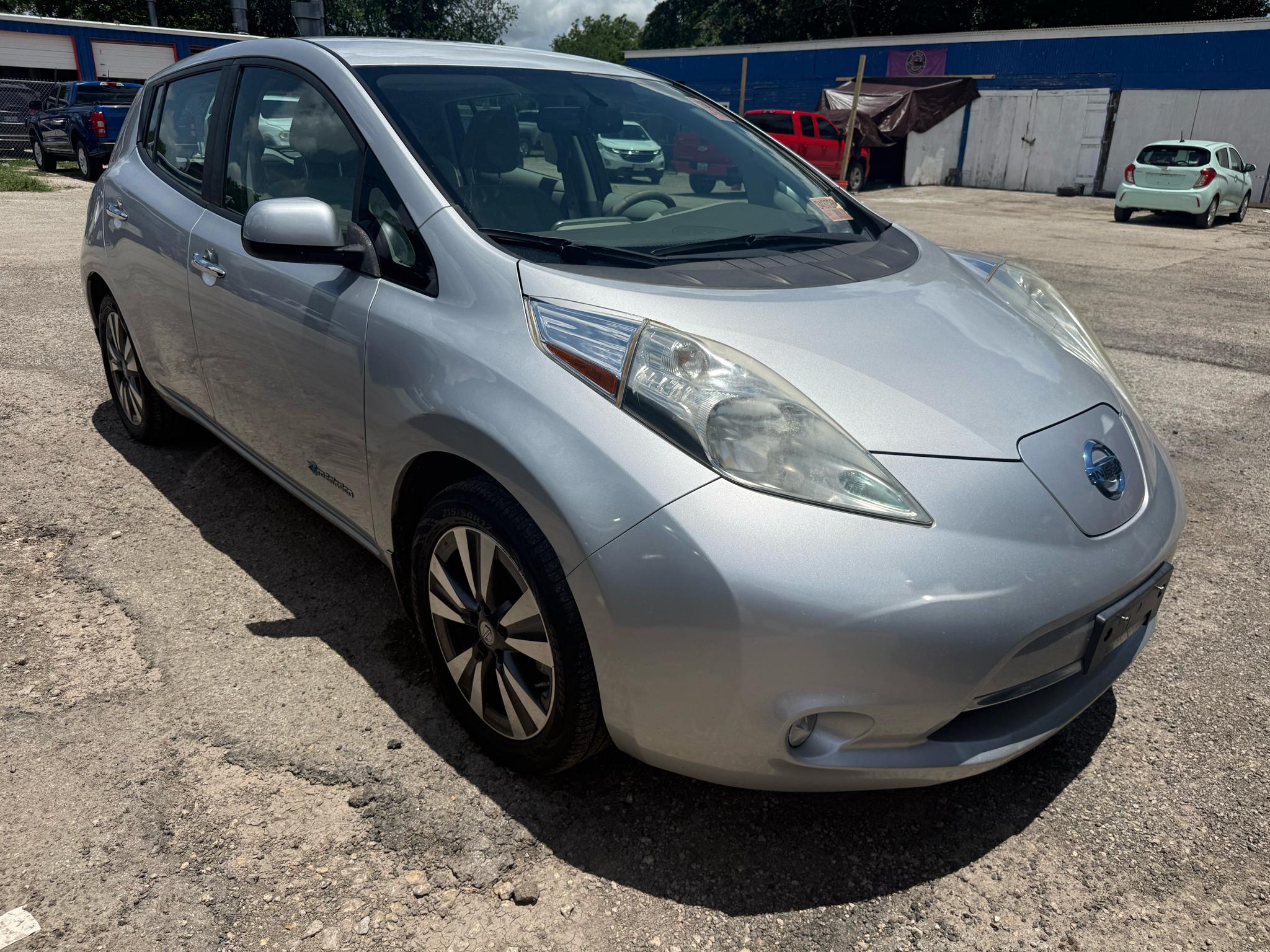 Nissan Leaf SL 2015