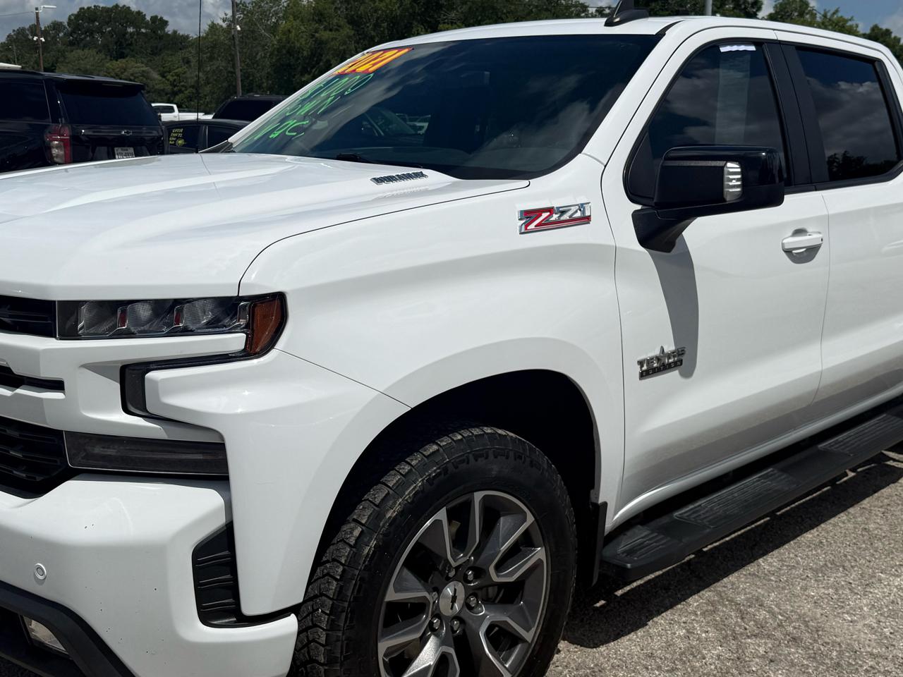 Chevrolet Silverado 1500 RST Crew Cab 4WD SWB 2021