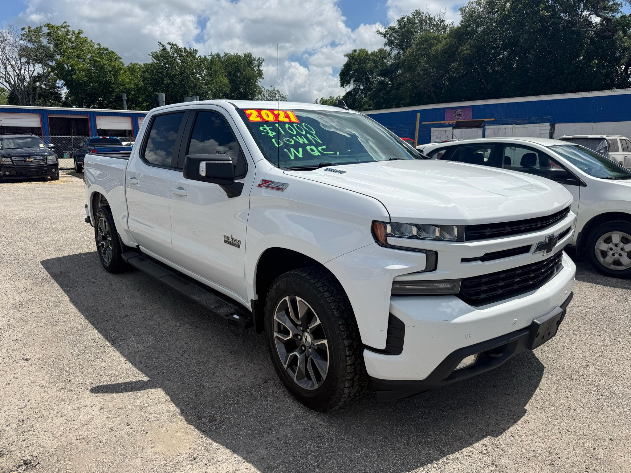 Chevrolet Silverado 1500 RST Crew Cab 4WD SWB 2021