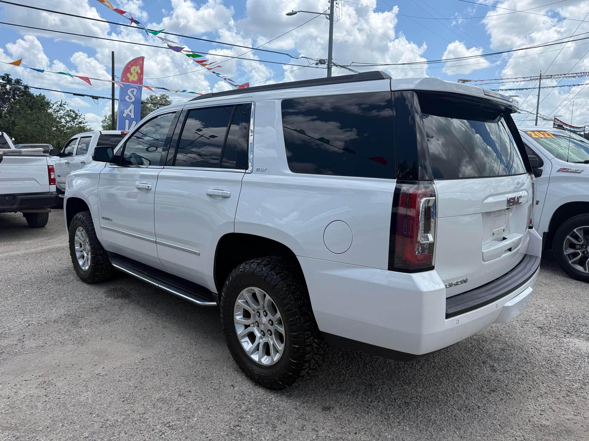 GMC Yukon SLT 4WD 2020