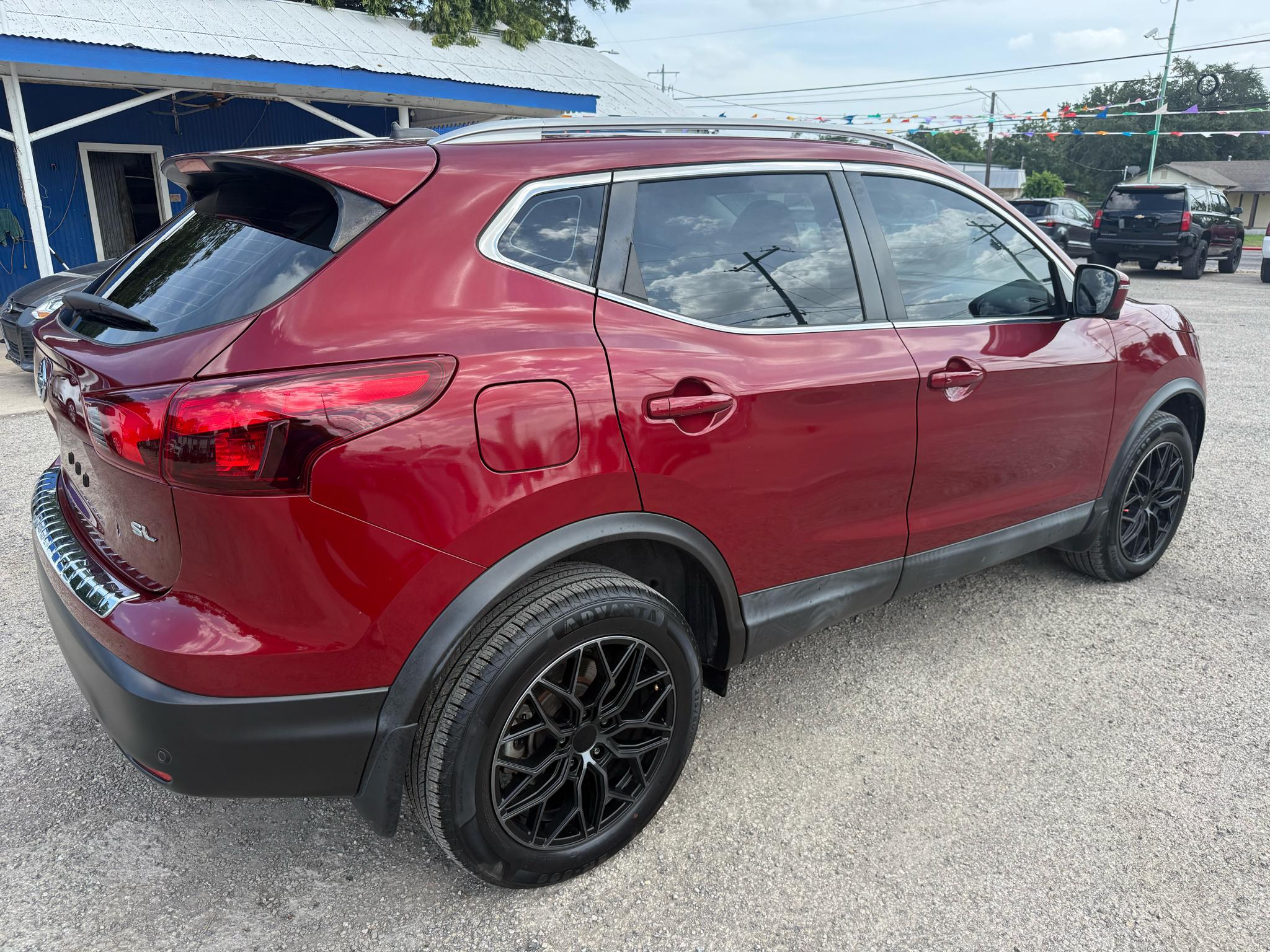Nissan Rogue Sport S 2019