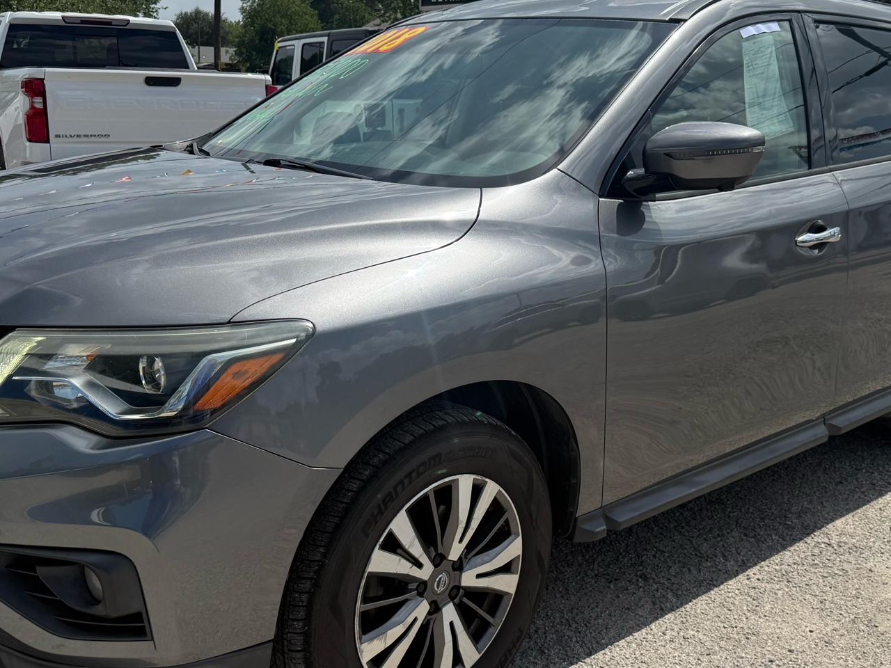 Nissan Pathfinder Platinum 4WD 2018