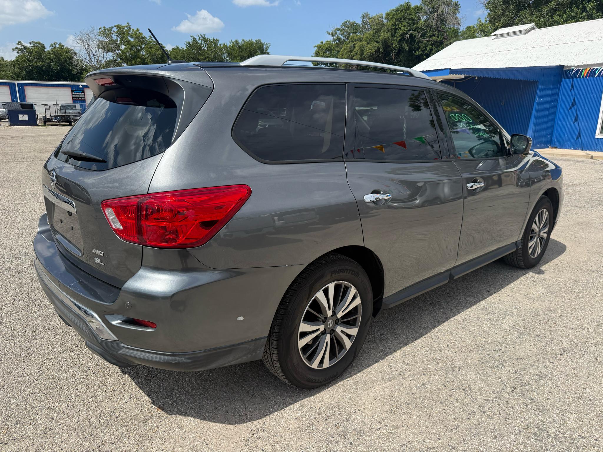 Nissan Pathfinder Platinum 4WD 2018