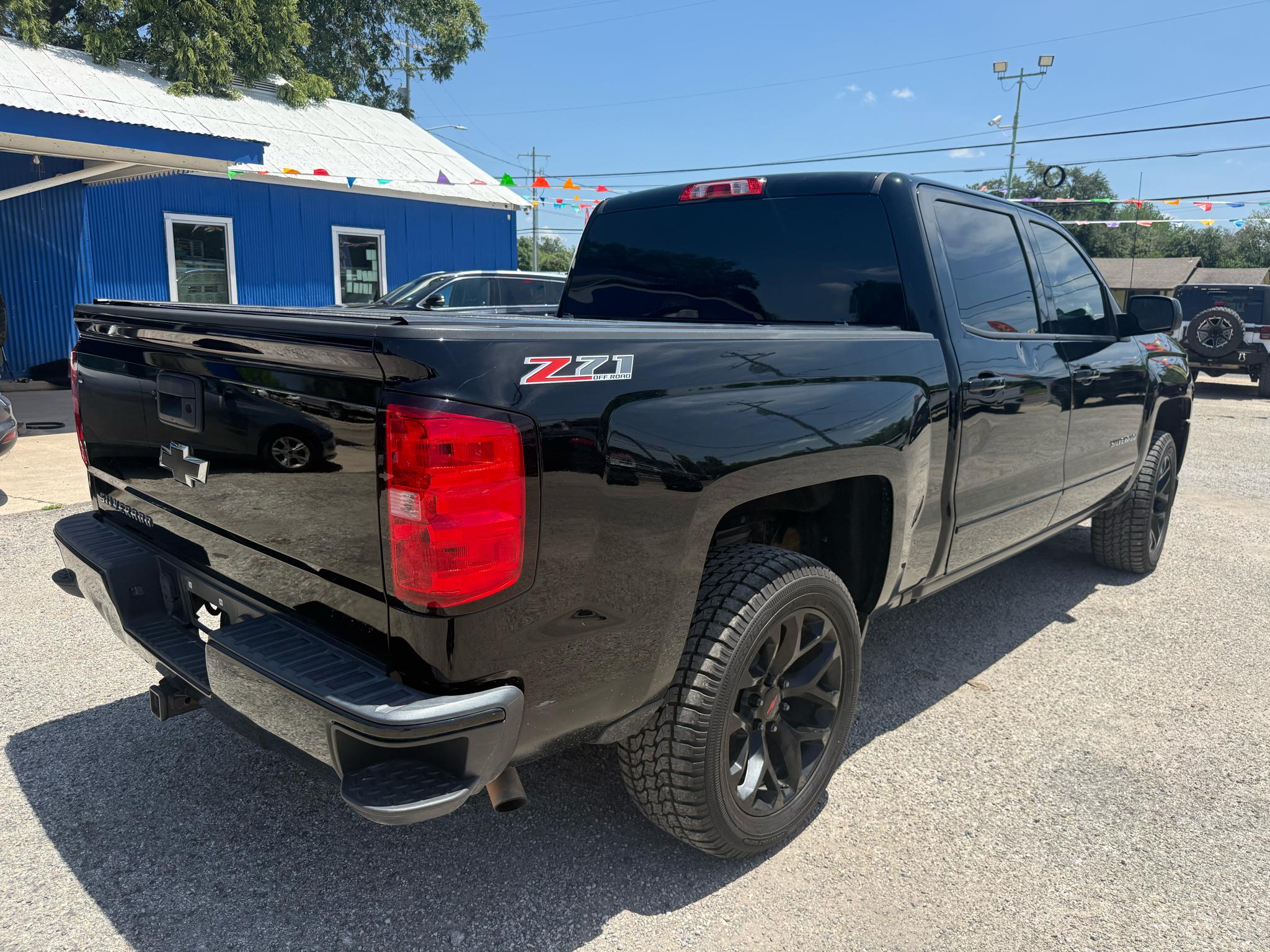 Chevrolet Silverado 1500 LT Crew Cab 4WD 2017