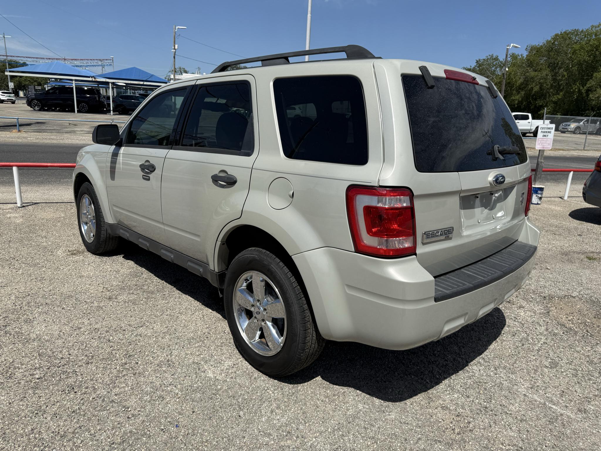 Ford Escape XLT FWD V6 2009