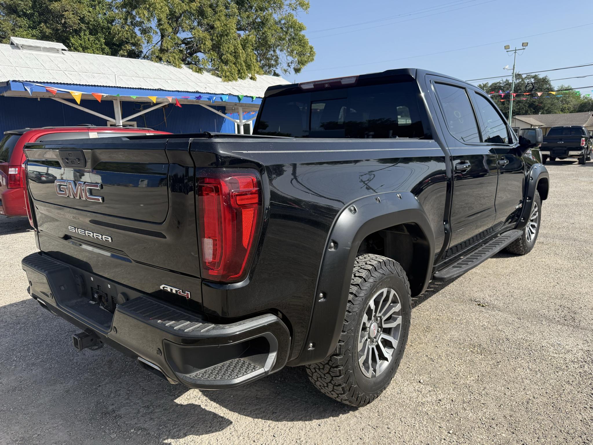 GMC Sierra 1500 AT4 Crew Cab Long Box 4WD 2019