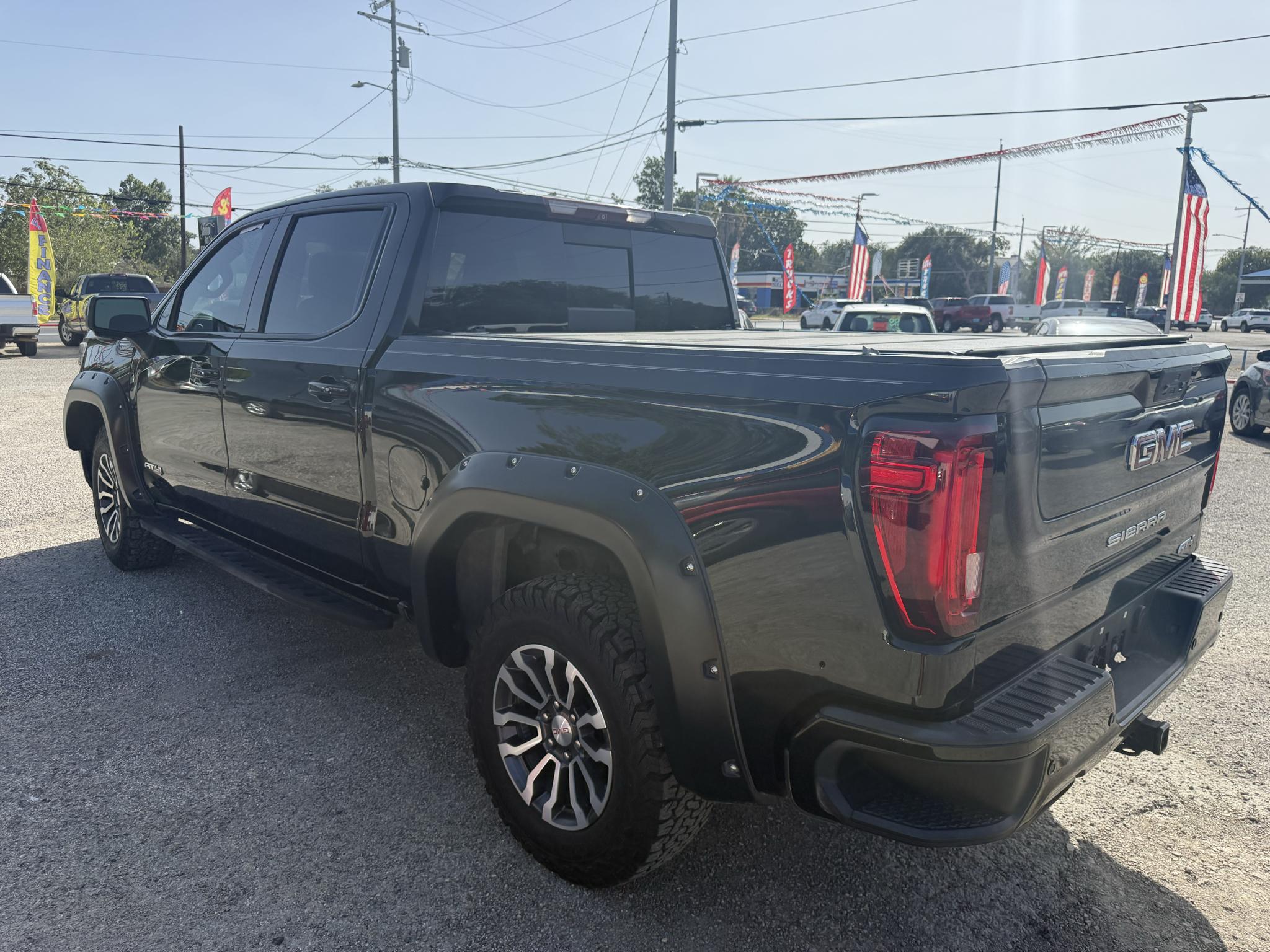 GMC Sierra 1500 AT4 Crew Cab Long Box 4WD 2019