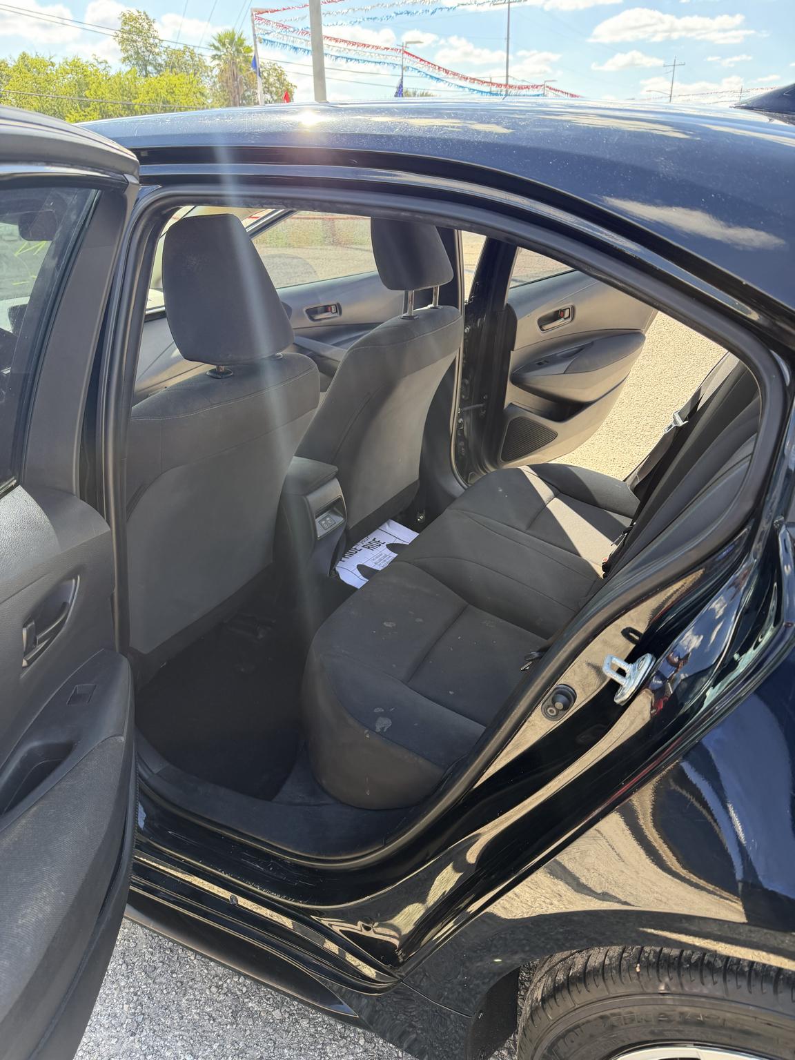 Toyota Corolla LE 2024