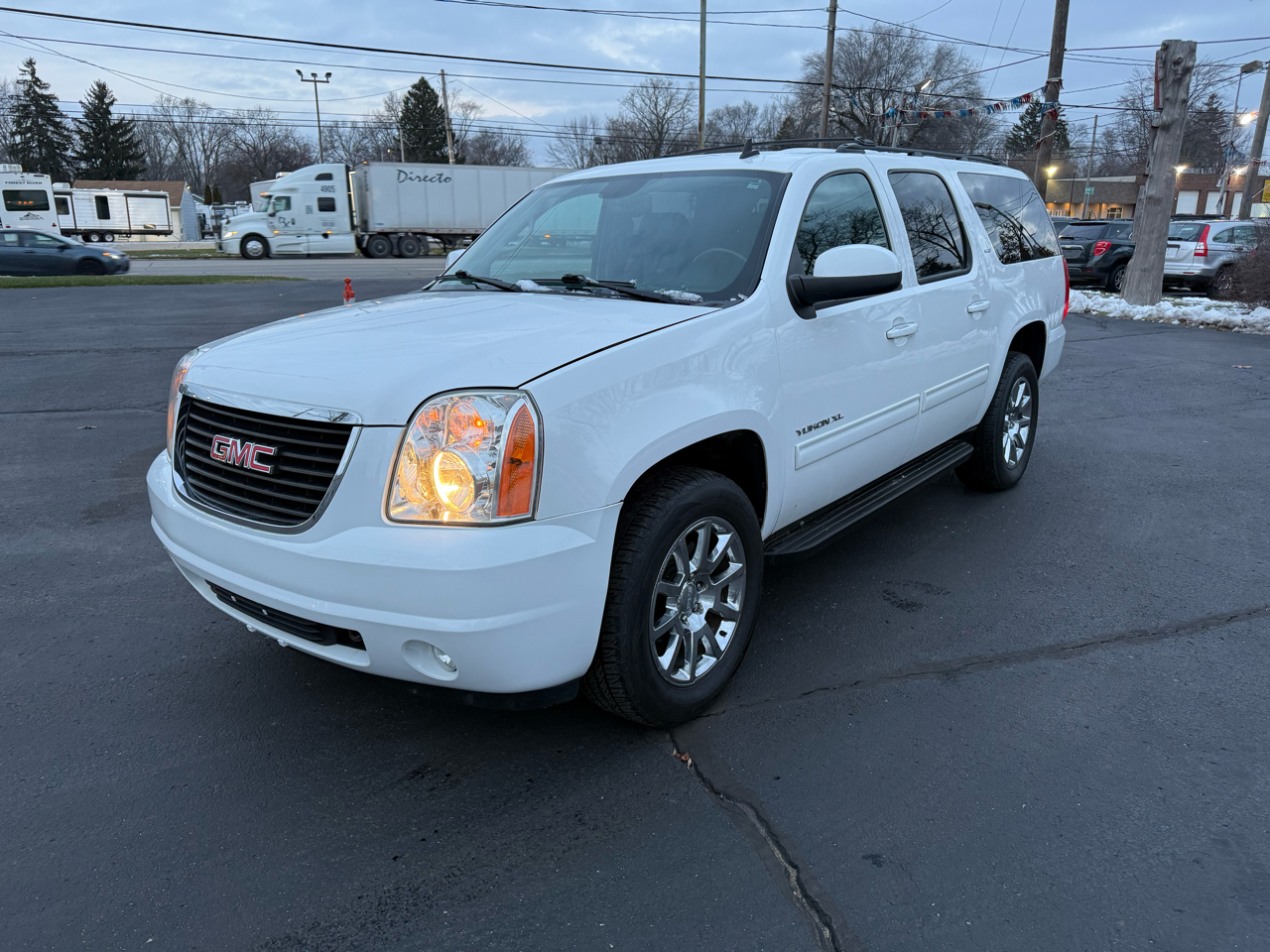 2014 GMC Yukon XL 4WD 4dr SLT