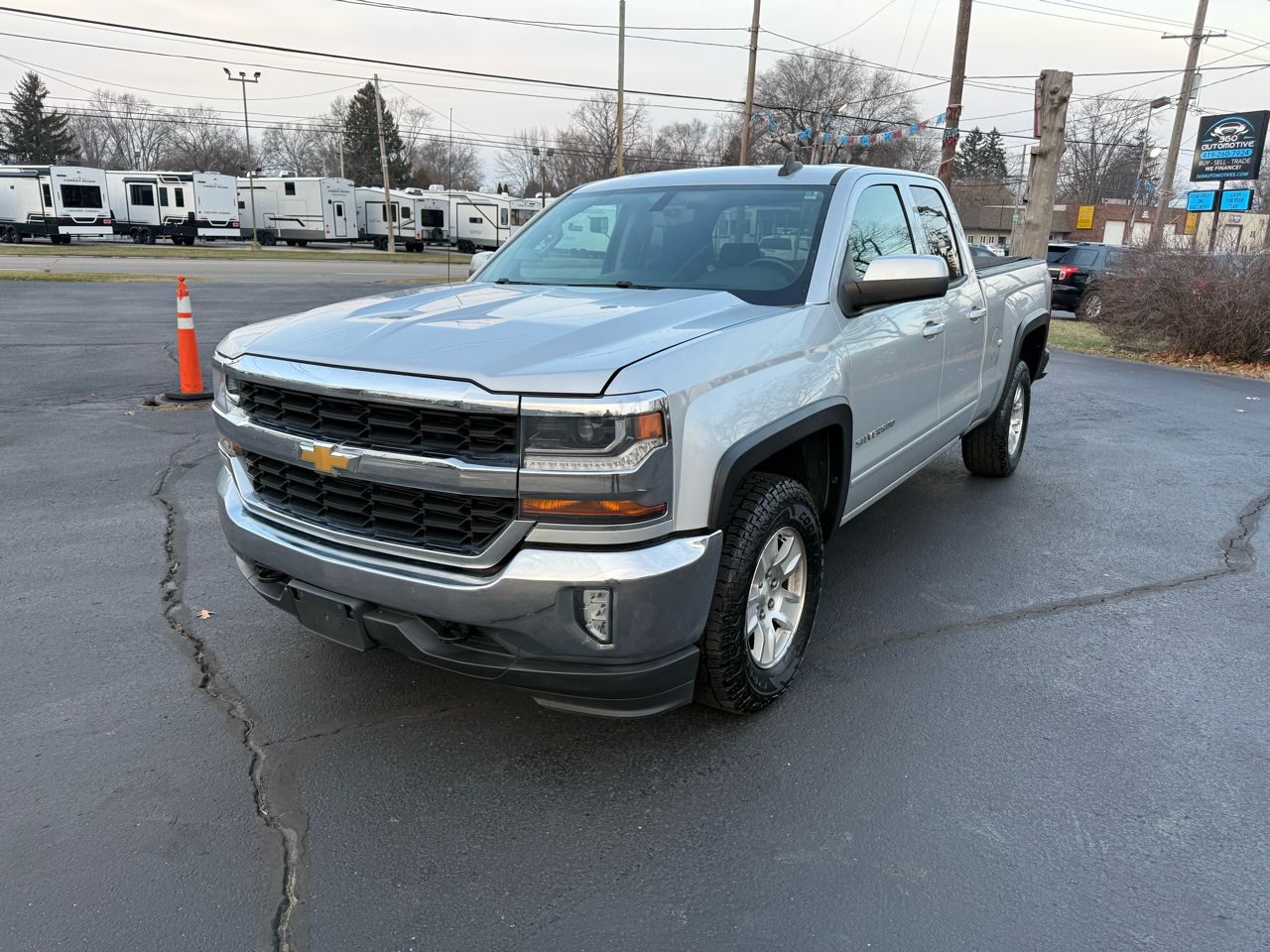2016 Chevrolet Silverado 1500 4WD Double Cab 143.5" LT w/1LT