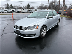 2013 Volkswagen Passat 