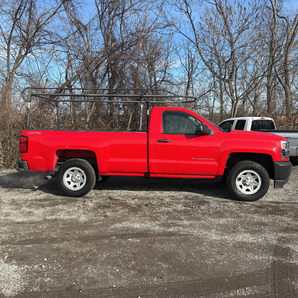 Chevrolet Silverado 1500 4WD Reg Cab 133.0" Work Truck 2017