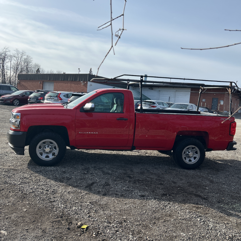 Chevrolet Silverado 1500 4WD Reg Cab 133.0" Work Truck 2017