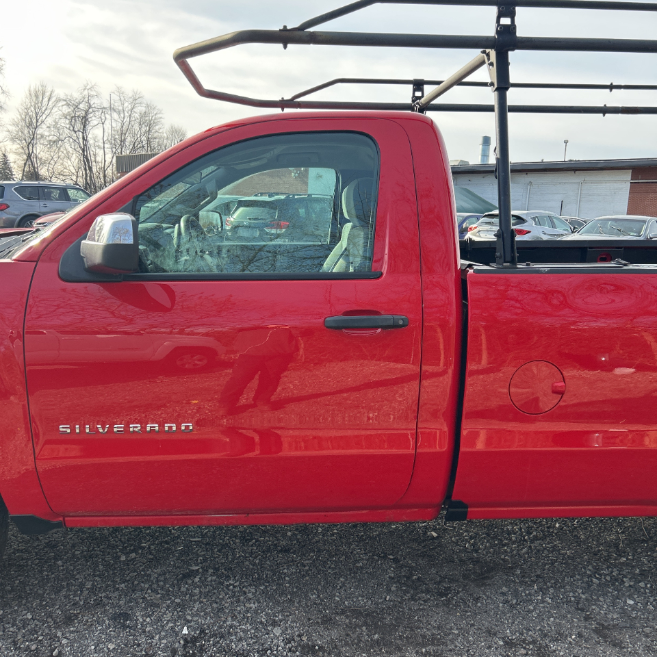 Chevrolet Silverado 1500 4WD Reg Cab 133.0" Work Truck 2017