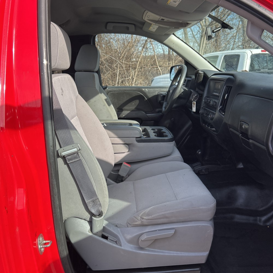 Chevrolet Silverado 1500 4WD Reg Cab 133.0" Work Truck 2017