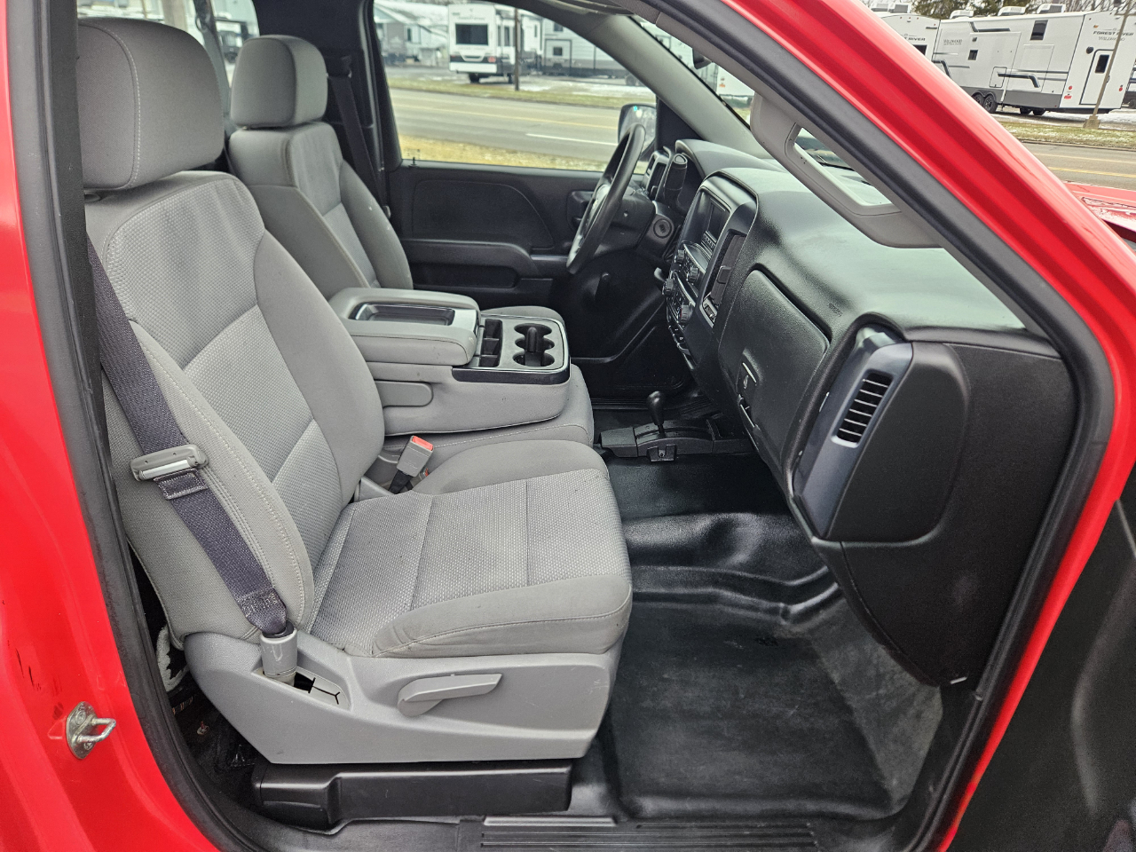 Chevrolet Silverado 1500 4WD Reg Cab 133.0" Work Truck 2017