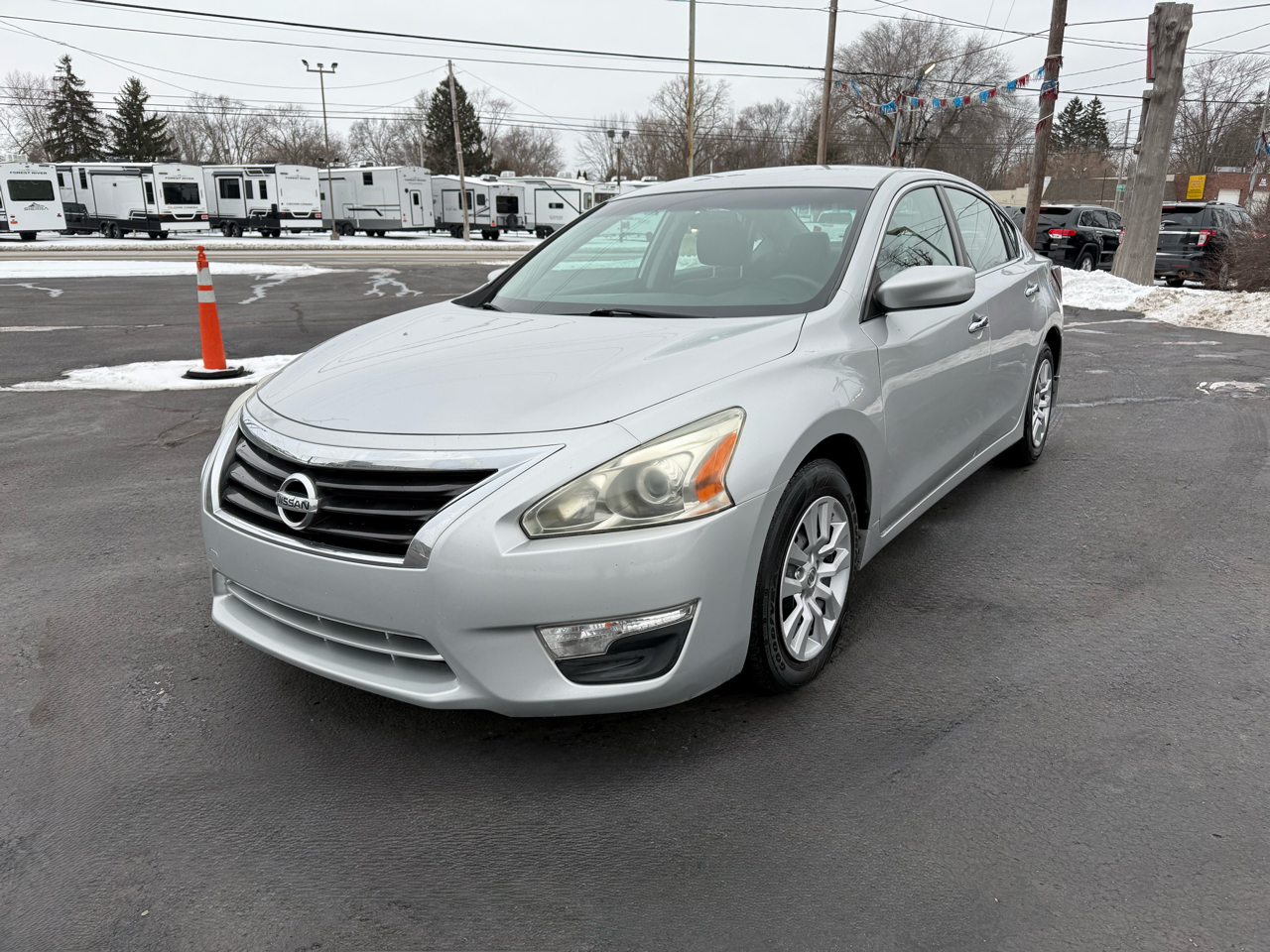 Nissan Altima 4dr Sdn I4 2.5 S 2015